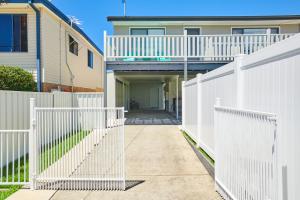 Hogan Street Retreat