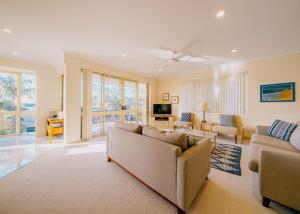 High Haven Black Head Village