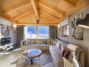 Chalet in Königsleiten near Ski Lift