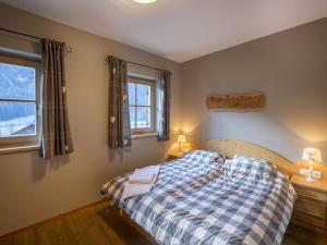 Chalet in Königsleiten near Ski Lift