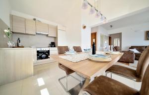 Beautiful Home In Blato With Wifi