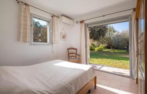 Maisons de vacances Pet Friendly Home In Montauroux : photos des chambres