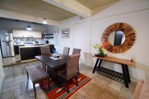 Departamento Runa, amplio, bonito y acogedor, completo de 2 recámaras y 3 camas matrimoniales