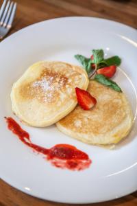 Modern 4bd villa, amazing location in Seminyak