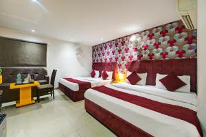 Hotel Kelvish -Airport Pickup Free