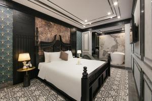 Romeo Hotel Linh Dam 1 - by BAY LUXURY