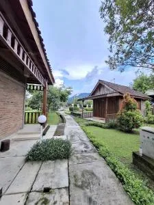 Balkondes Tuksongo - 婆罗浮屠