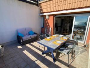 Port Leucate: Appartement T3 Duplex Climatisé, 6 Pers, Face à la Mer, Parking - FR-1-798-53
