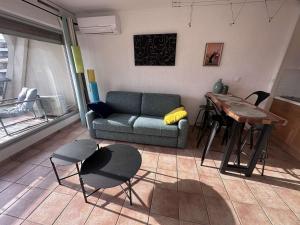 Studio moderne avec climatisation et parking proche plage - FR-1-731-132