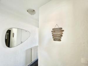 Appartement lumineux sur plage avec piscine et parking - FR-1-716-81