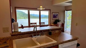 Lake Condominiums Big Sky Private Timeshares