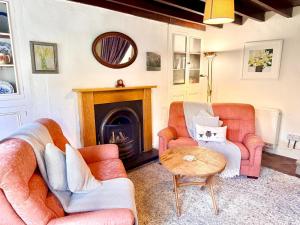 Y Bwythn Welsh Countryside Retreat UK Getaway - Pass the Keys