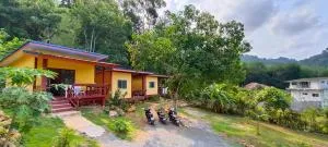 Alisa Bungalows - Ban Phai Bae
