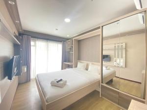 Modern and Cozy Studio Room at Gateway Pasteur Apartment By Travelio