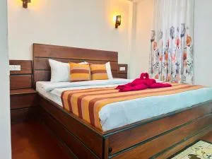 Ella Lush Haven - Etimale