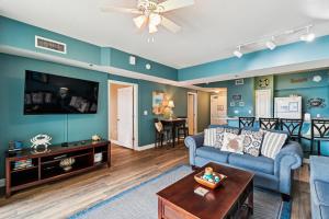 Shores of Panama 314 - 1 BdBunks, Sleeps 6, Same Level Parking, Free Fun! condo