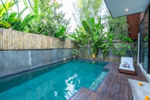 A Rustic Tropical Getaway with an Industrial Flair