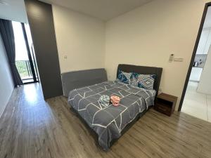 PakBoy Podium 3 Bed Rooms