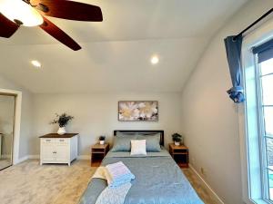 Retreat 7B4B Resort Pool Hot Tub Game City View