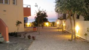 Iolkos Hotel Apartments Chania Greece