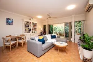 Riverside Retreat - Your Window to Nature - Charters Towers