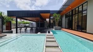 Kompletia Pool villa