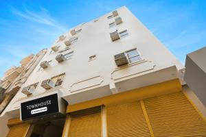 Collection O Godowliya Varanasi