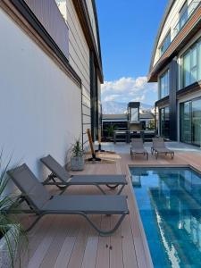 Royal Garden 7 Villas