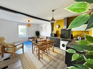 Appartements Laon T3 moderne terrasse et babyfoot proche centre : photos des chambres