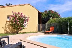 Maison Les Chênes - Jacuzzi - Confort - Calme & Idéalement situé - Clim - Parking - Sauzet