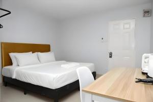 XX GO INN BTS Nana Sukhumvit Soi 3 x โกอินน์ บีทีเอส นานา ซอย 3