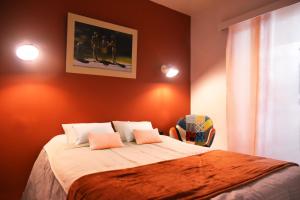Maisons de vacances Maison Super Calme et Confortable - Idealement Situee - Clim - Vue Montagnes - Piscine Partagee - Parking Gratuit - Lou Tranquillou : photos des chambres