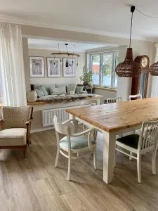 Ferienhaus Strandleben trifft Kleinstadtleben - Dannau