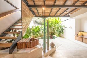 Elegant 1-BR Villa with Pool, 800m to Echo Beach