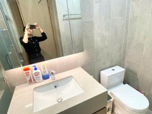 Apartment in Lancaster with City view