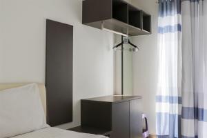 Comfy Stay Studio at Sayana Bekasi Apartment By Travelio