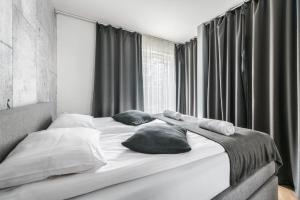 Cosy and Stylish Angielska Grobla Apartments in Gdańsk & by Noclegi Renters