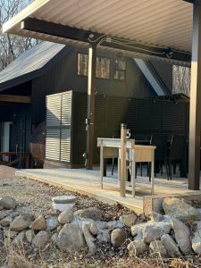 サウナ露天風呂カラオケ屋根付きバーベキュー18名まで