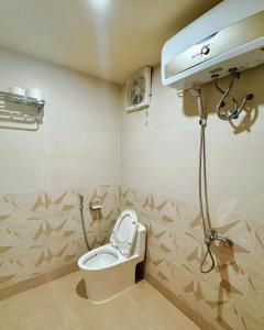 Cherish Villa near beach with jacuzzi pool and BBQ garden