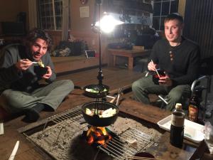 A traditional Japanese house with a sunken fireplace, located near Pippu Ski Resort