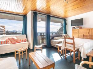 Les Cytises N304 - 2P6