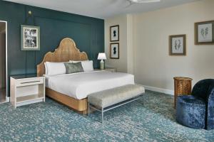 Studio, 1 King, Sofa bed room in Bohemian Hotel Celebration Autograph Collection