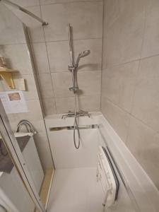 Appartements Sous le tilleul : photos des chambres