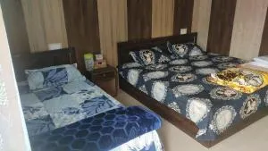 Hilans Hotel and Restaurant - Gupta Kāshi