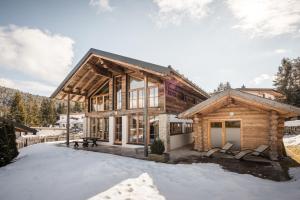 IM WEIDACH Superior Chalets - Ubytování bez kategorie ve městě Leutasch