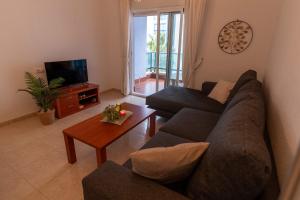 Vista de La Vila by Bookaparadise