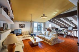 LES ALZINES piscina Privada! B&B No cocina