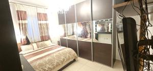 Seaview Apartment full ofcommodities needed