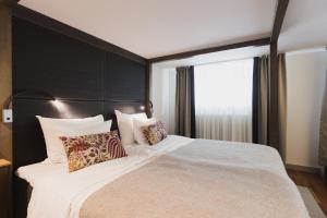 Junior Suite room in GLO Hotel Art