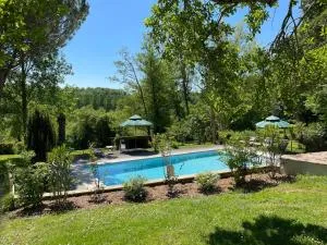 Gîte du Vieux Fourens, entre charme et nature - Génissac